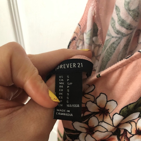 Floral romper - Picture 5 of 5